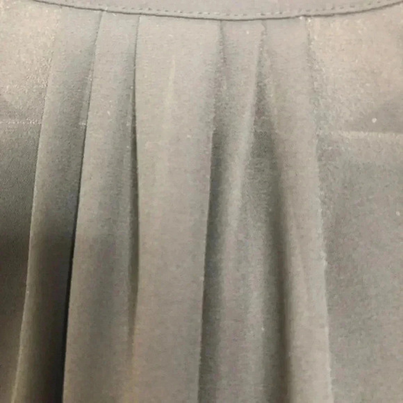 NYDJ Semi-Sheer Blouse V-Neck Size  Extra Small - Picture 15 of 16